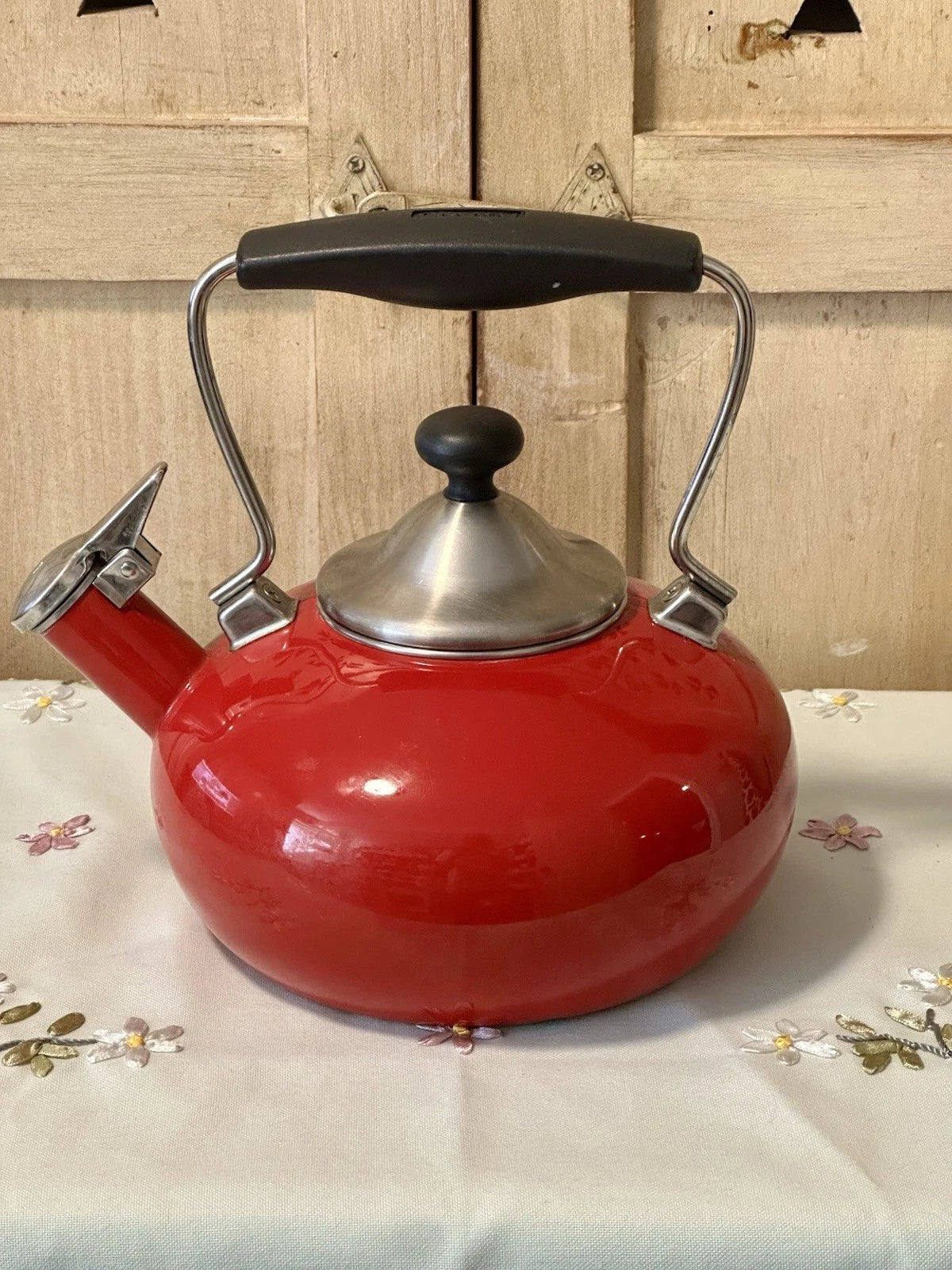 Chantal Whistling Tea Kettle Teapot Red Enamel
