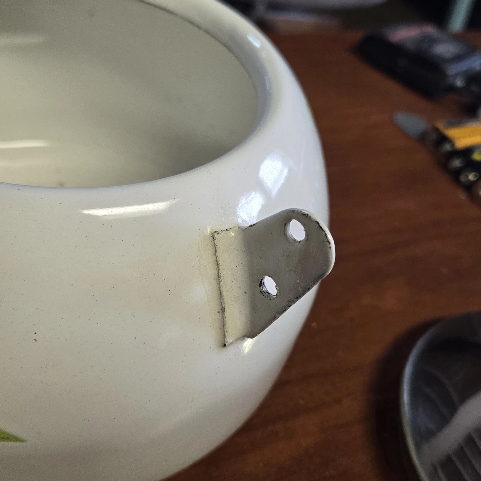 Countryhouse by Krischer Porcelain Enamel 3qt Whistling Tea Kettle Unused In Box