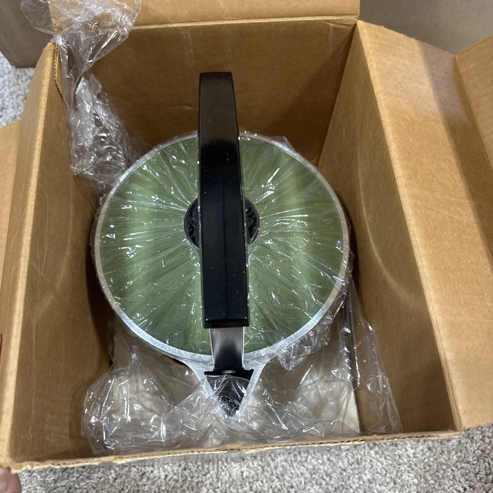 CLUB Aluminum Avocado Green  Tea Kettle Pot Vintage Cookware MCM NOS New In Box