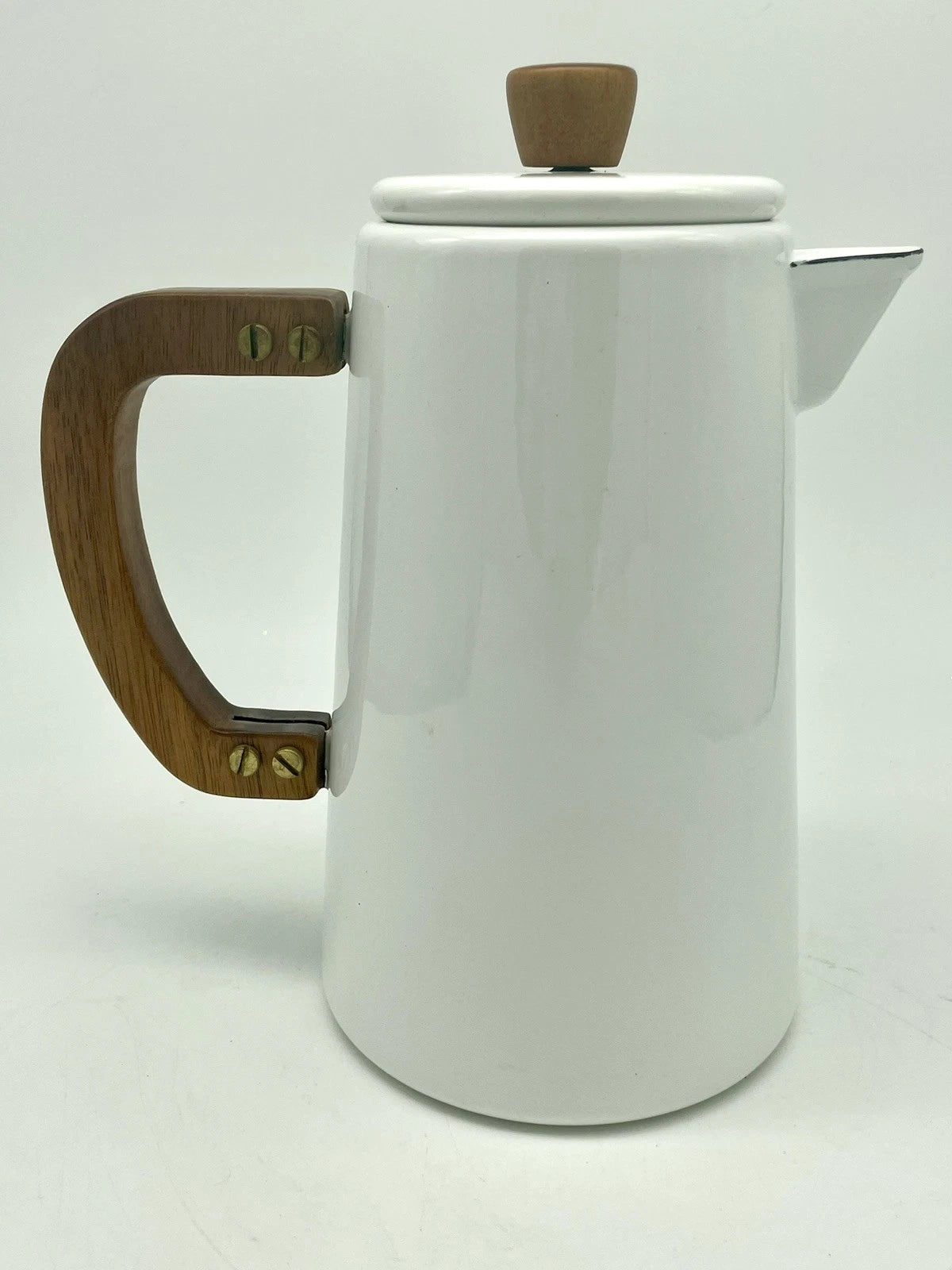 Hearth & Hand Magnolia 6c White Enamelware Teapot Kettle Pitcher Wood Handle EUC