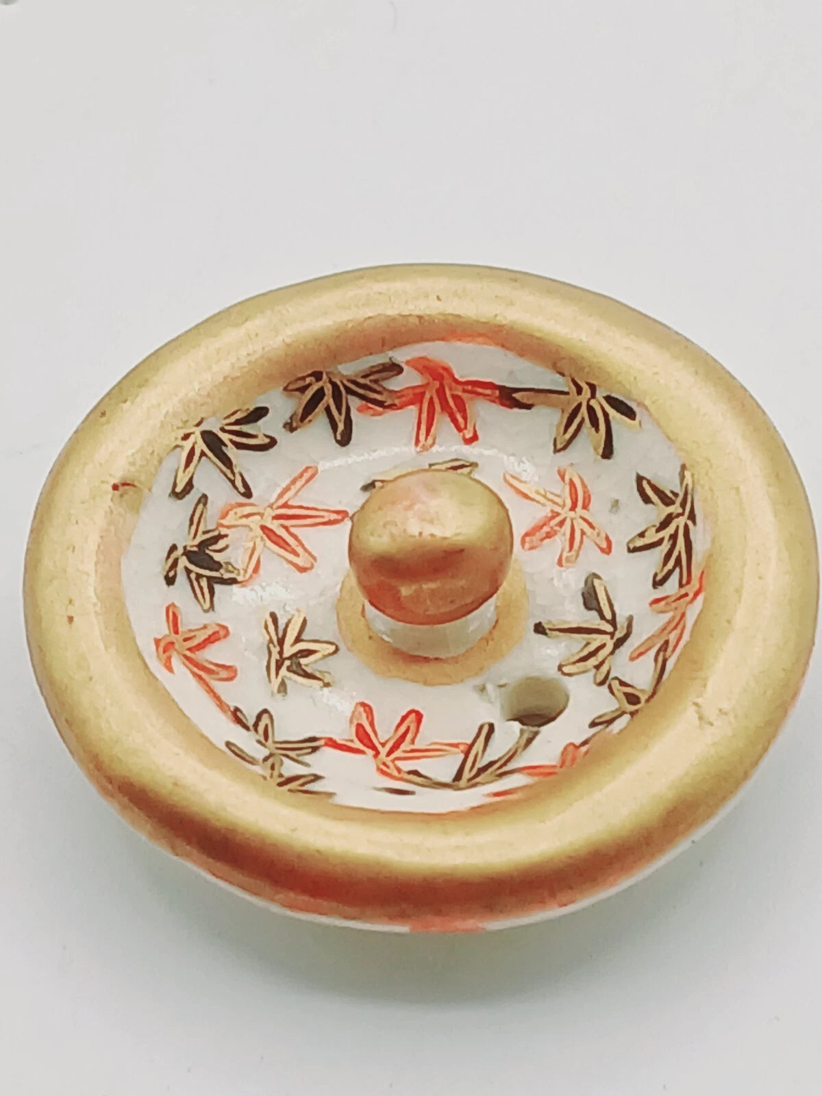 ANTIQUE MINIATURE JAPANESE SATSUMA ENAMEL FIGURAL WINE POT TEAPOT SIGNED