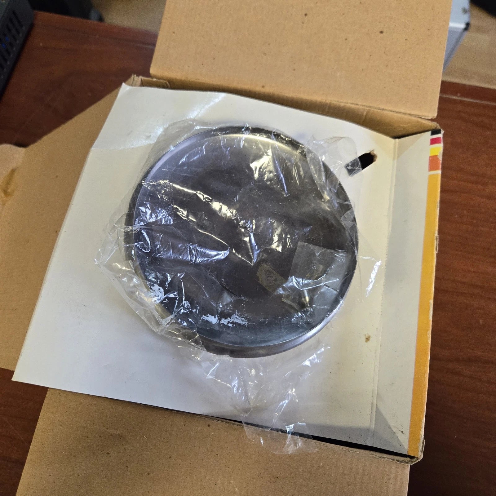 Countryhouse by Krischer Porcelain Enamel 3qt Whistling Tea Kettle Unused In Box