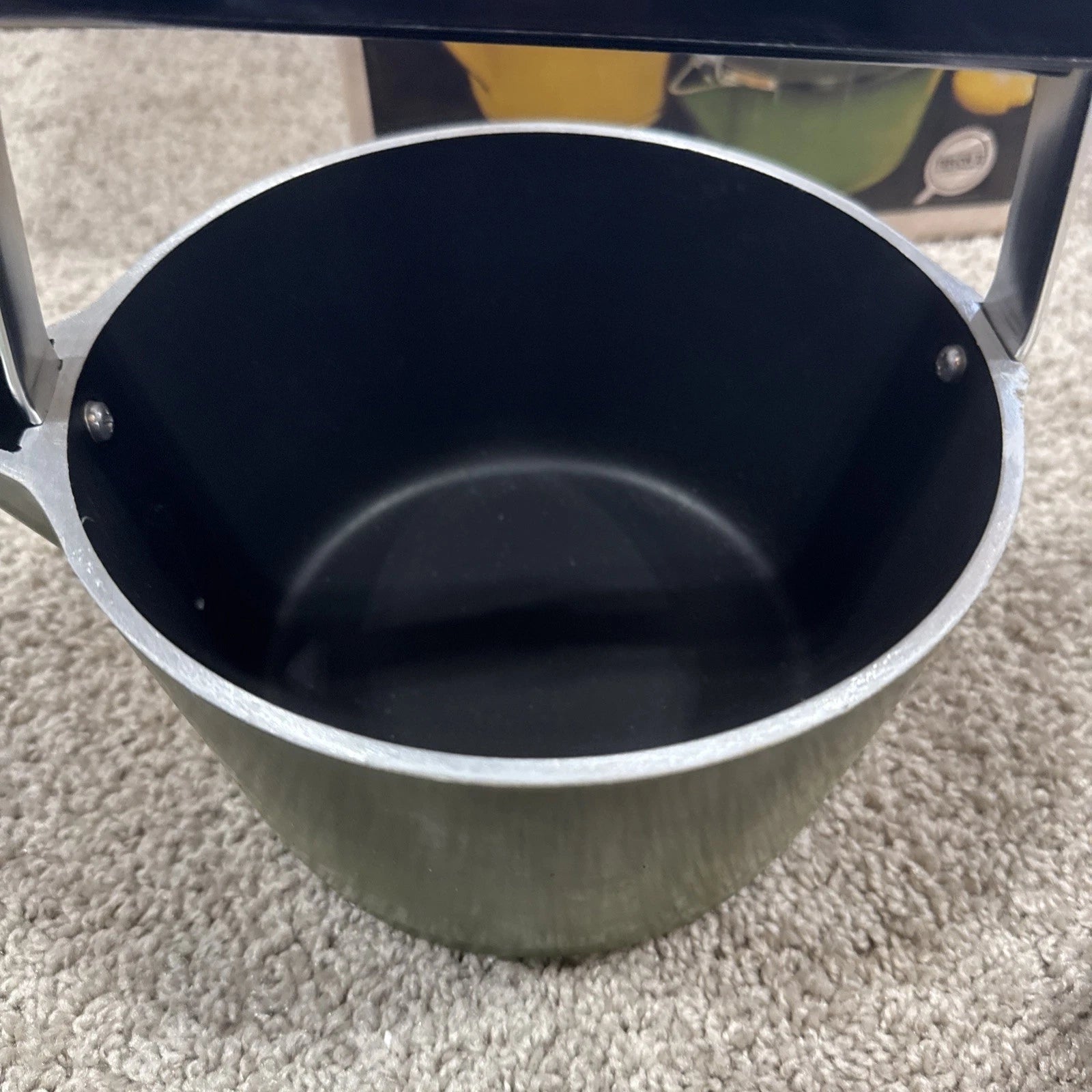 CLUB Aluminum Avocado Green  Tea Kettle Pot Vintage Cookware MCM NOS New In Box