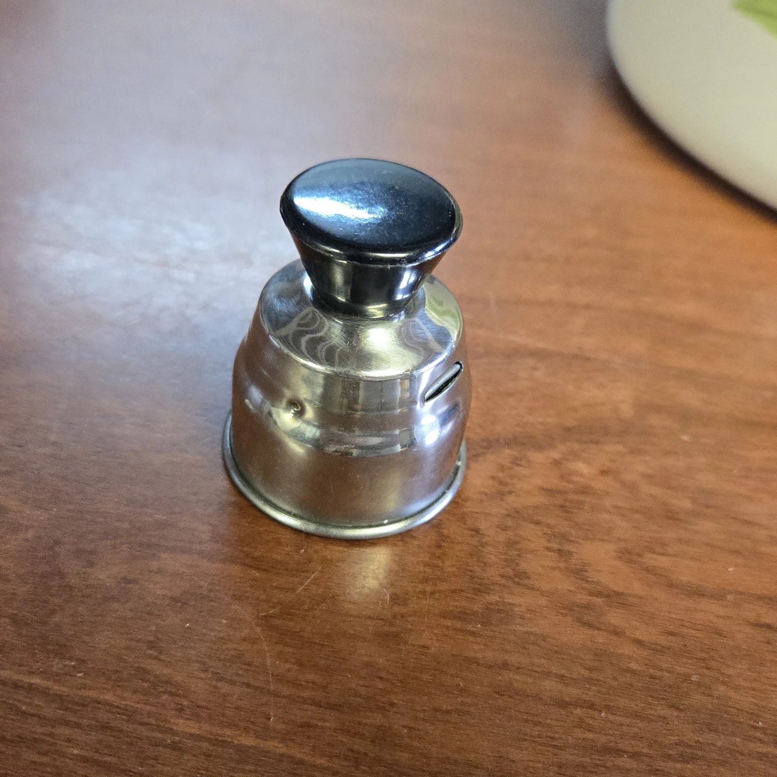 Countryhouse by Krischer Porcelain Enamel 3qt Whistling Tea Kettle Unused In Box