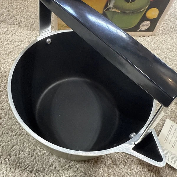 CLUB Aluminum Avocado Green  Tea Kettle Pot Vintage Cookware MCM NOS New In Box