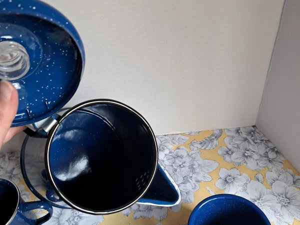 Enamelware Coffee Tea Pot Kettle With Lid and 5 Cups-Blue And White Speckled  S