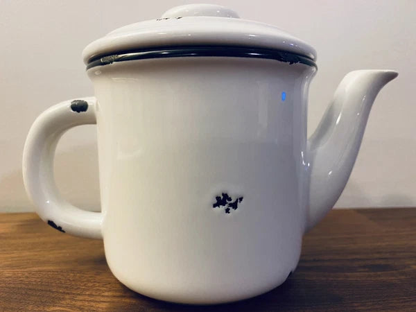 BIGELOW TEA Warm Hugs 12oz Ceramic Teapot Distressed Enamel-Look #TeaProudly