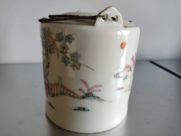 Antique Chinese Teapot 19c /Enamelled porcelain / Hand painted Teapot