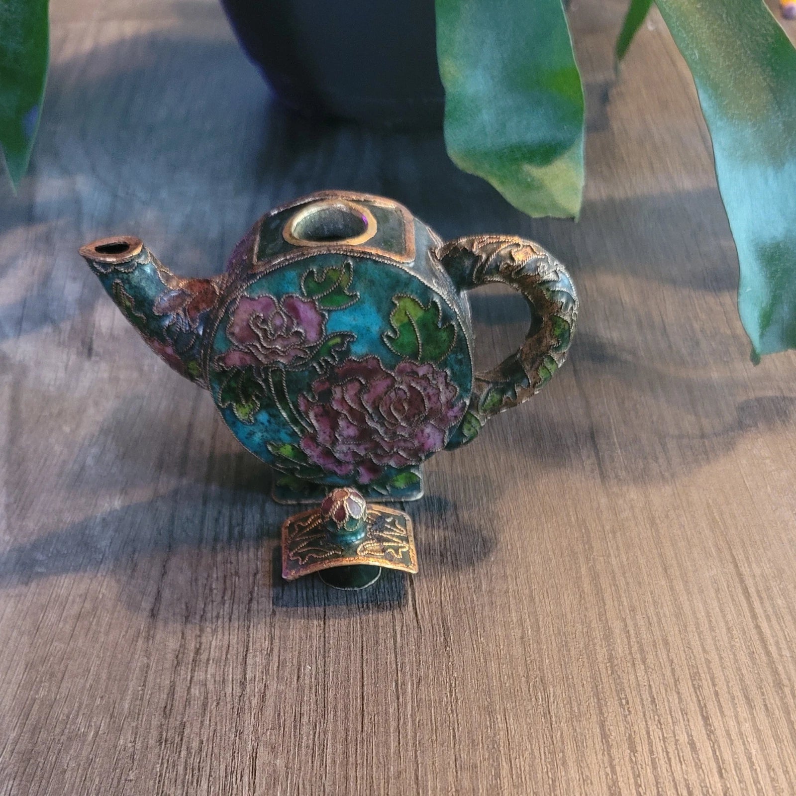NYCO miniature gold enamel cloisonne teapot usually made in China