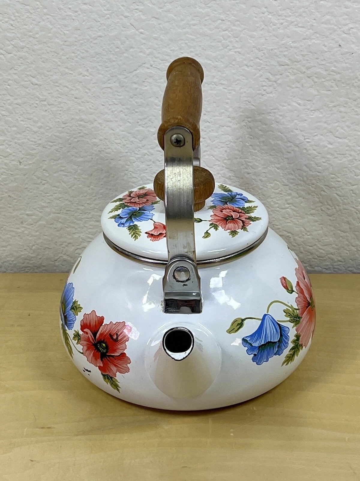 vtg 1983 Enamel Dogwood Tea Pot Kettle Gailstyn-Sutton Cottagecore
