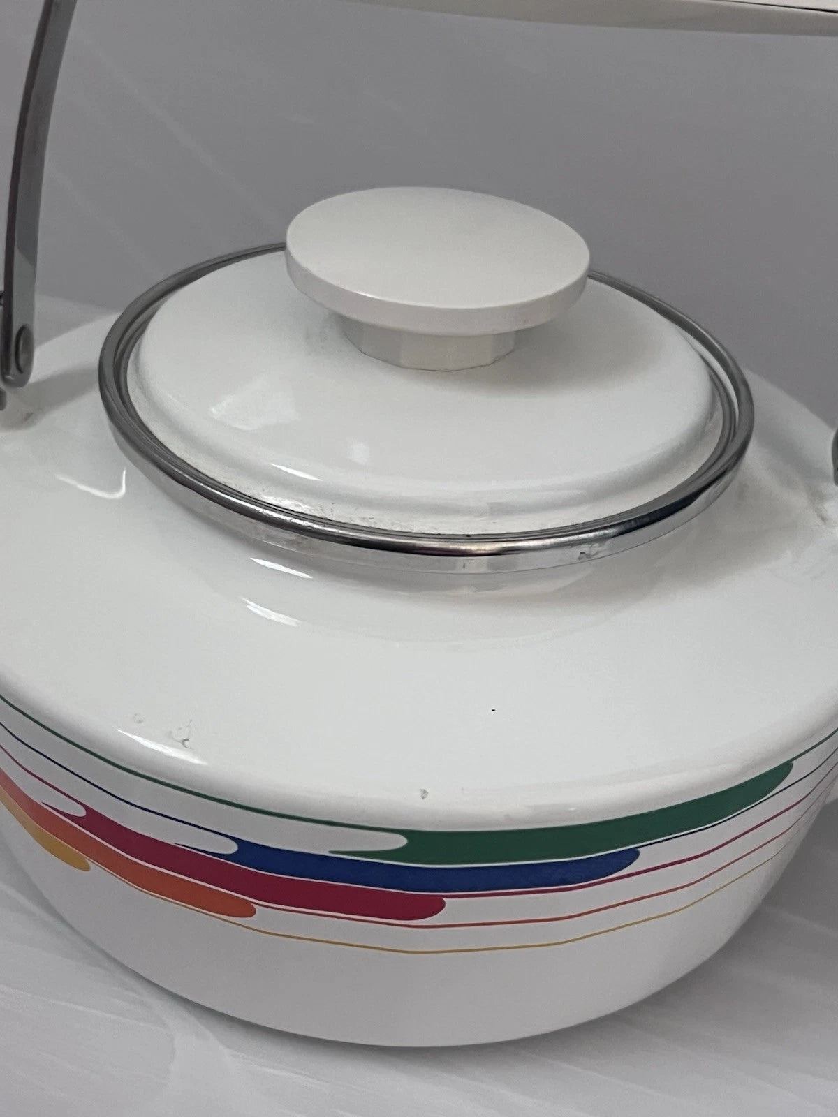 Vintage Studio Nova Hi Fi Enamel Homestead Kettle 542 2QT JAPAN Teapot Atomic