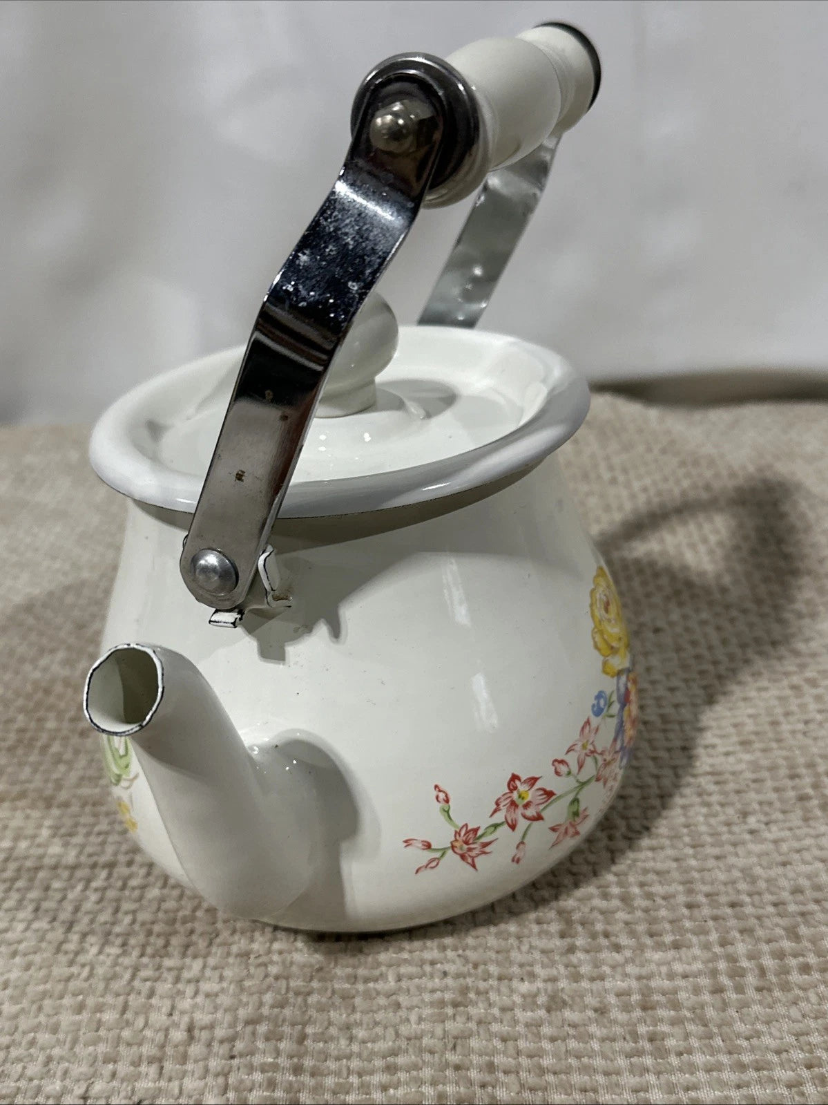 Vintage Kobë Enamel Tea Kettle Floral Design – JCPenney Exclusive