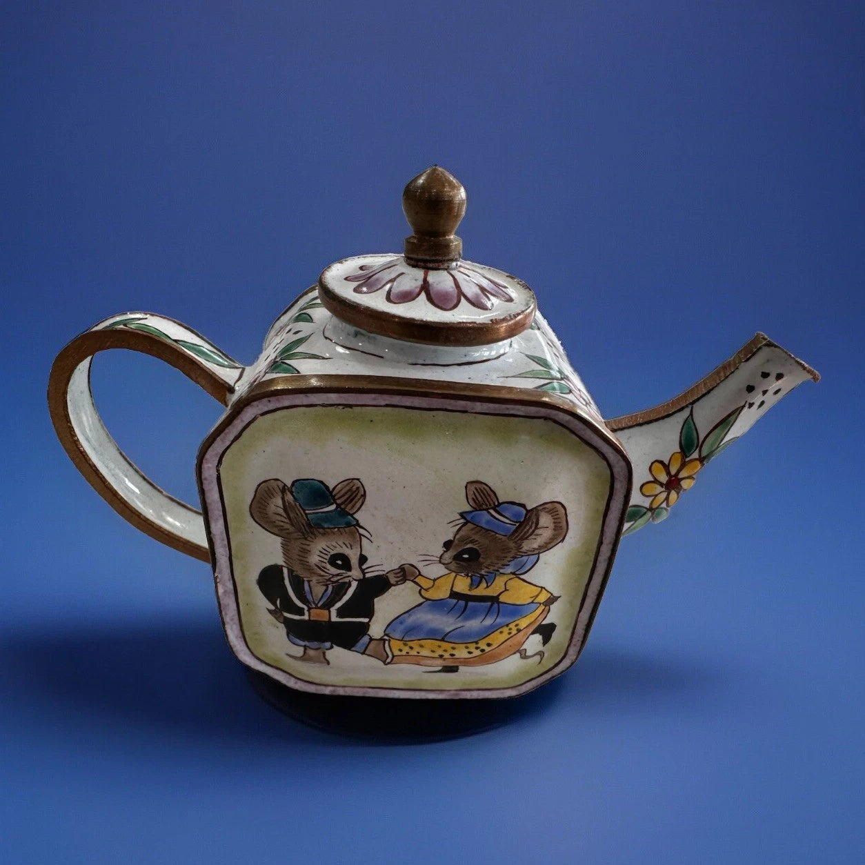 Enamel Miniature Teapot Dancing Mice Charolette Collectibles~Vintage