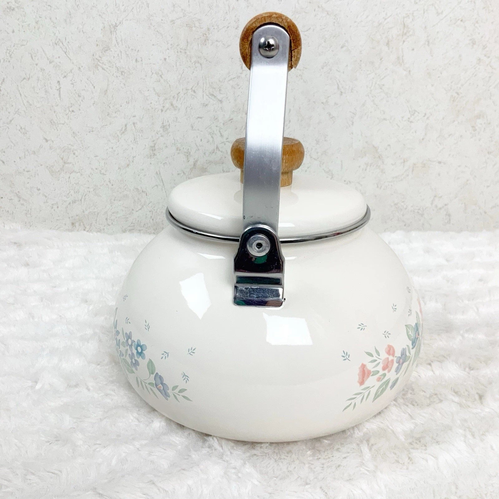 Vintage Lincoware Corelle Symphony Floral Enamel Metal Teapot Kettle Farmhouse