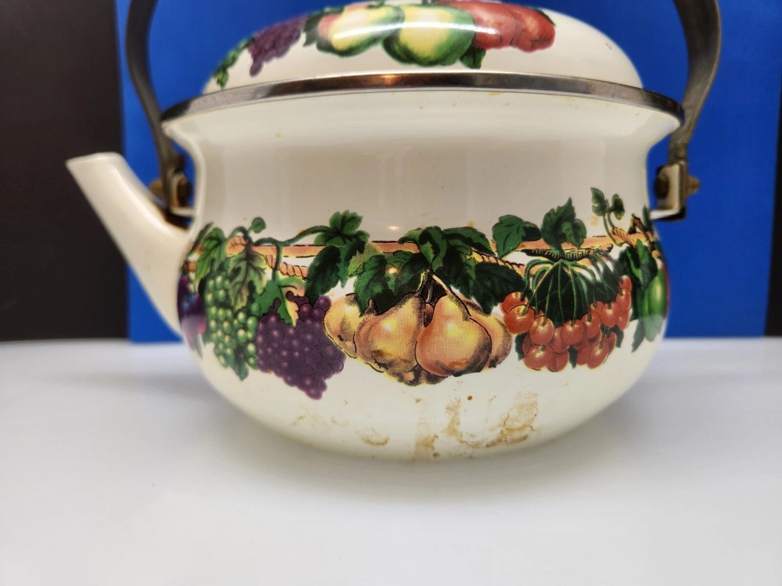 Tabletops Unlimited Vitroceramic Tea Pot With Lid Enamel Fruit Pattern