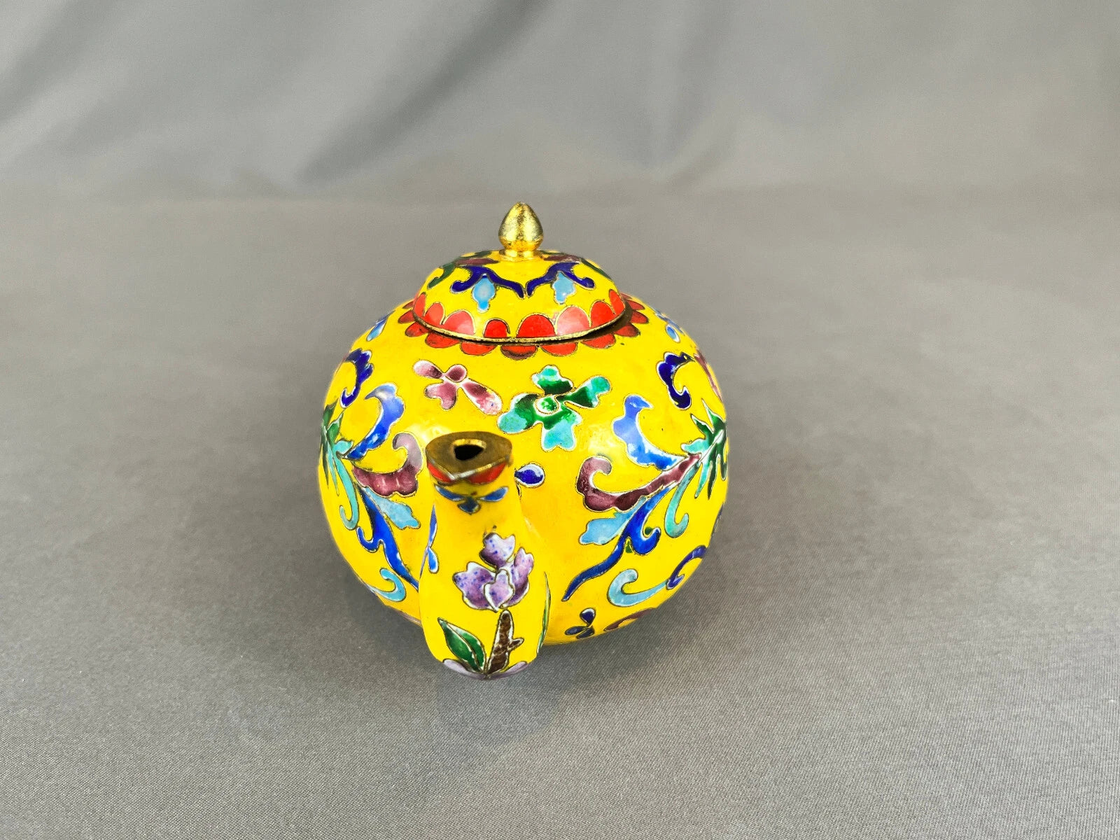 Miniature Chinese Yellow Cloisonné Enamel on Brass Floral 3" Teapot w/ Lid