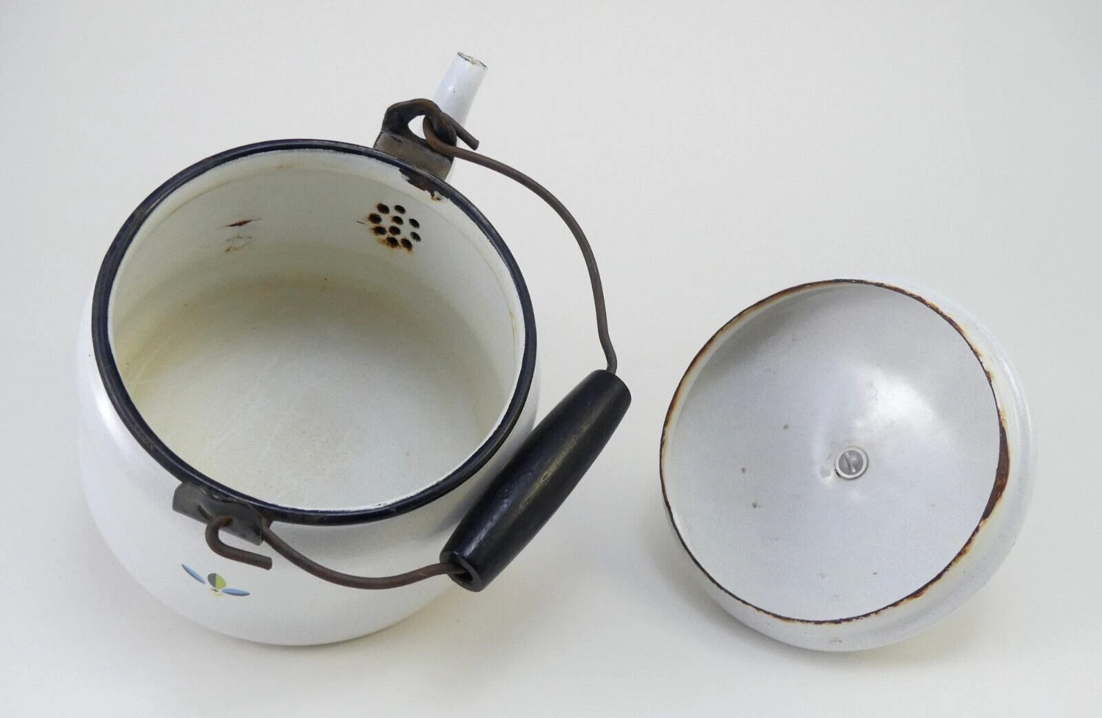 Vintage White Enamelware Metal Teapot / Tea Kettle with Retro Fruit Bowl Design