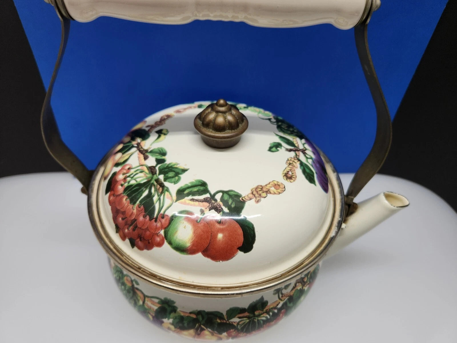 Tabletops Unlimited Vitroceramic Tea Pot With Lid Enamel Fruit Pattern