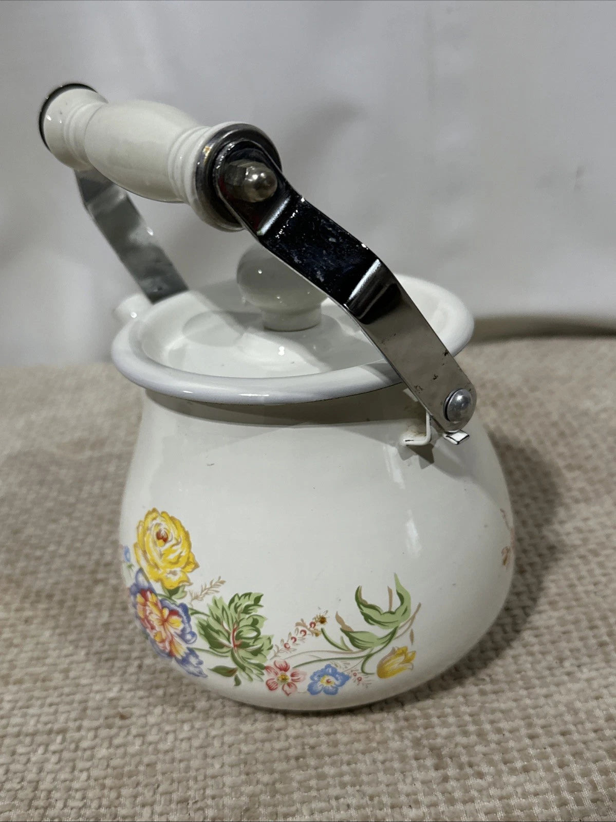 Vintage Kobë Enamel Tea Kettle Floral Design – JCPenney Exclusive