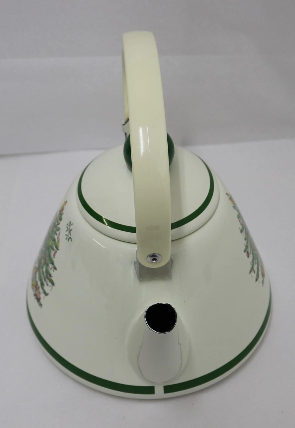 Spode Christmas Tree 2.2 Quart Whistling Tea Kettle - Porcelain Enamel on Steel