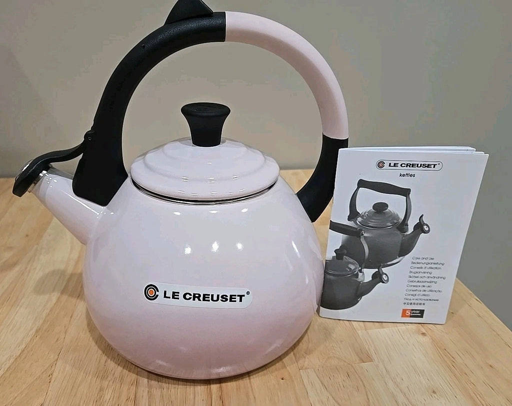 Lecreuset Oolong Whistling Tea Kettle 1.6 Qt Enamel on Steel Shell Pink NIB