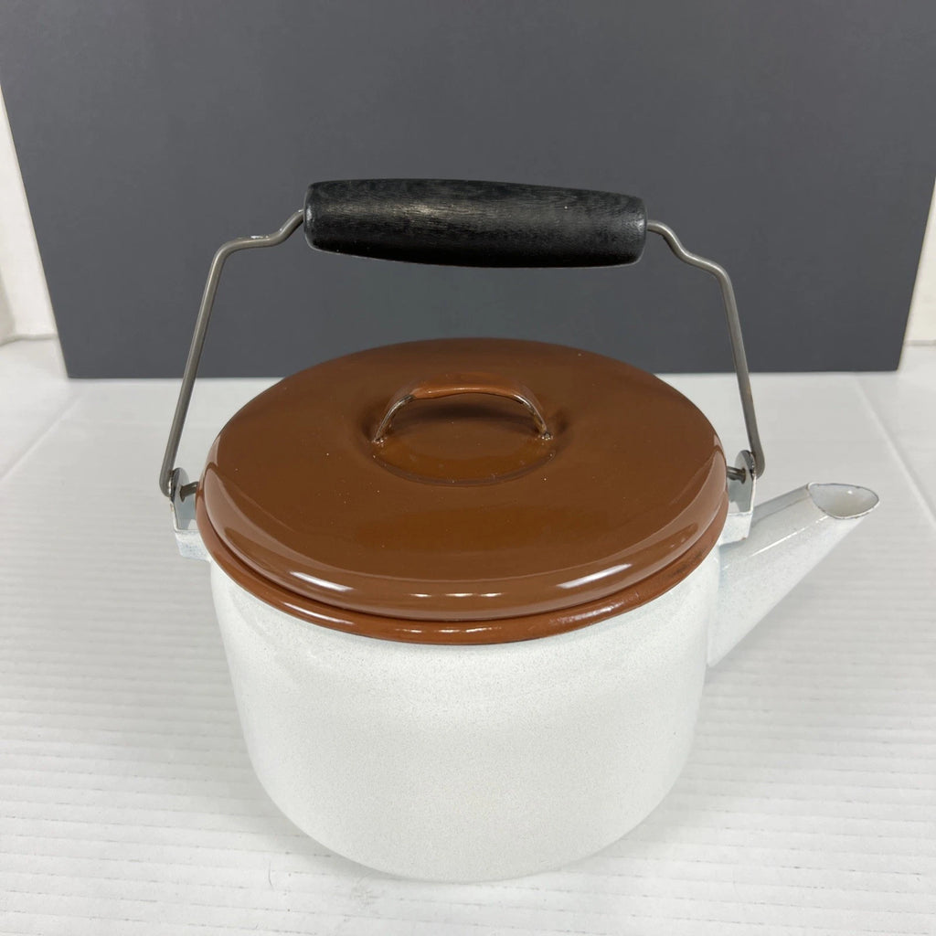 Vintage White Brown Enamel Tea Kettle Colombian Terre Haute IA UNUSED 6cup