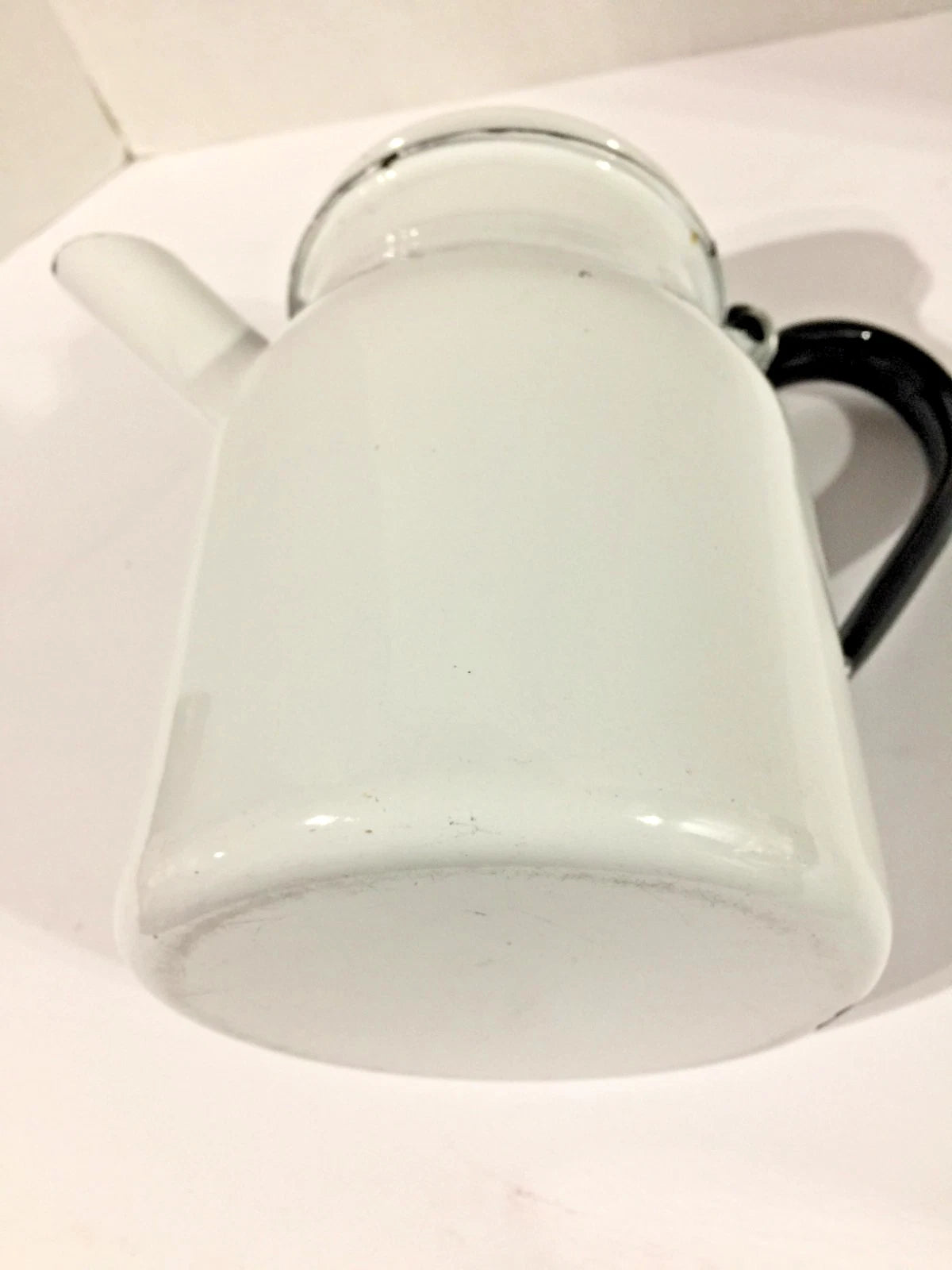 Vintage White Enamelware Coffee/Tea Pot Kitchen,Cottage,Farmhouse Camping Décor!
