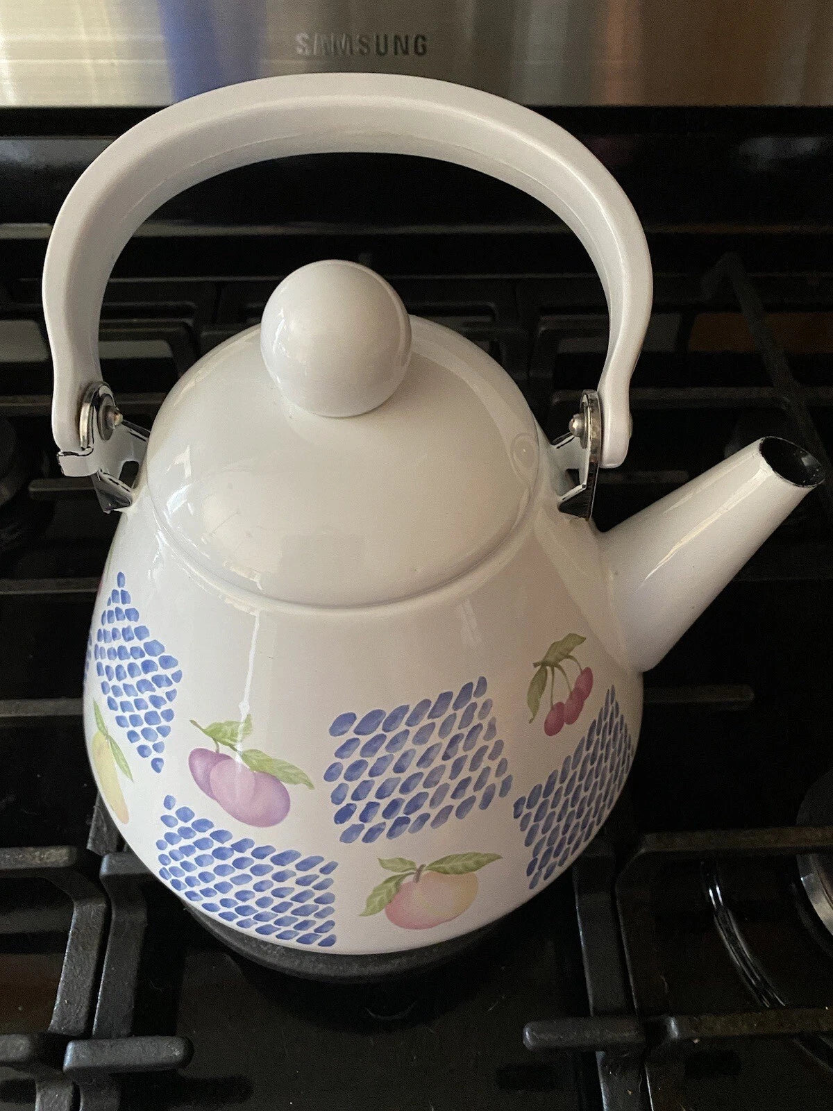Teapot White Enamel Fruit Pear Cherries Plum Peach Blue 2 Qt Tea Pot