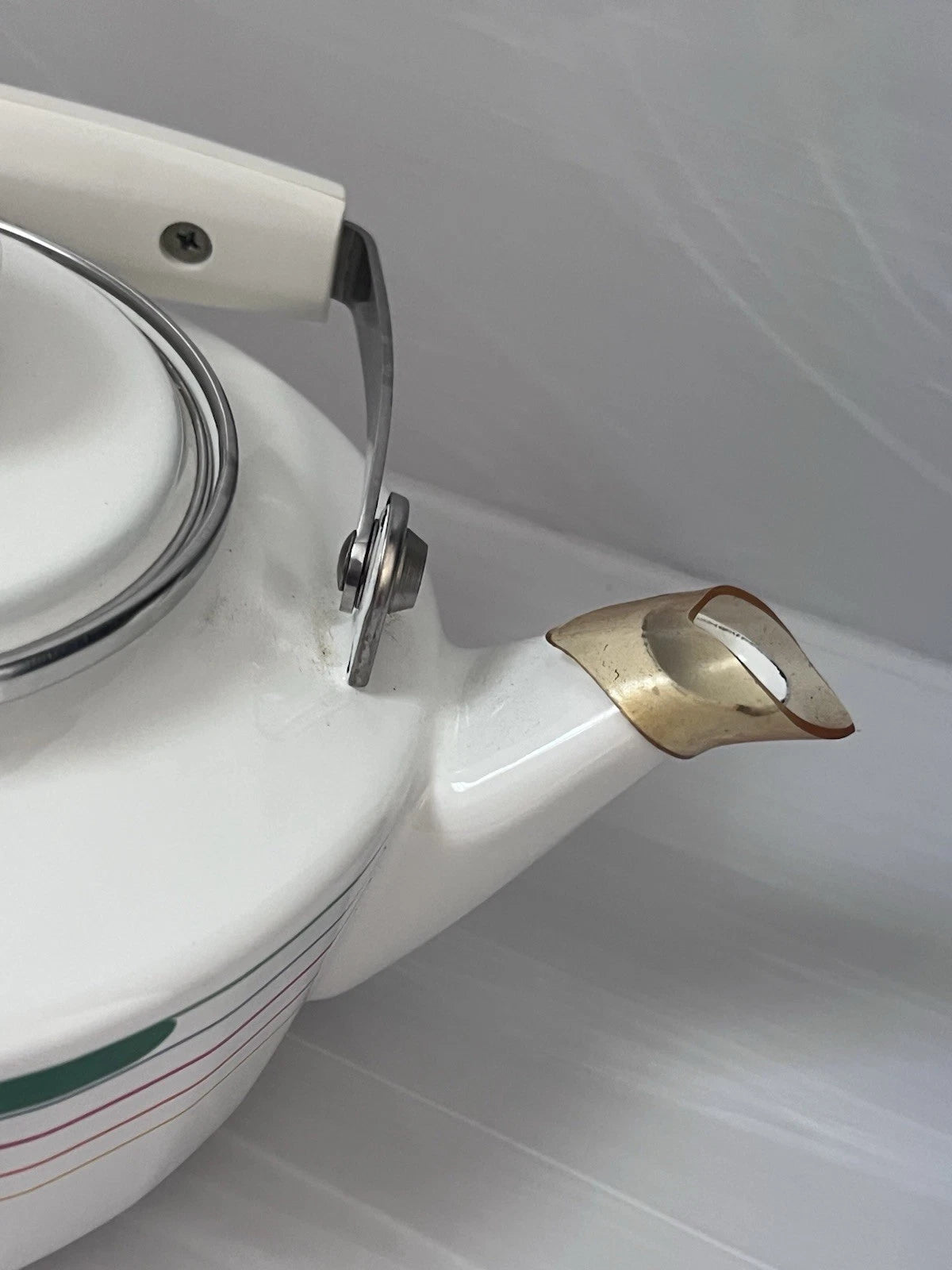 Vintage Studio Nova Hi Fi Enamel Homestead Kettle 542 2QT JAPAN Teapot Atomic