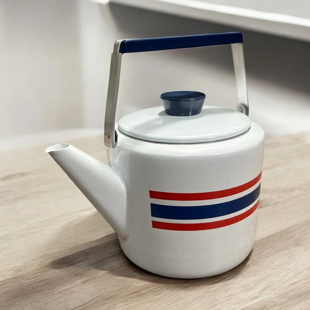 VTG Rare Cathrineholm Club Celebration Norway Enamel Tea Kettle 2 Qt White Red