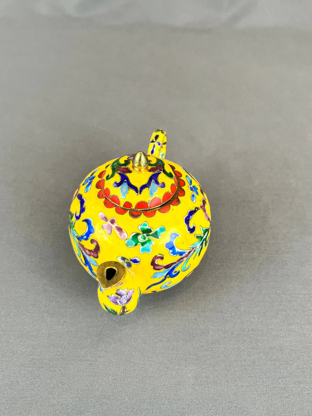 Miniature Chinese Yellow Cloisonné Enamel on Brass Floral 3" Teapot w/ Lid