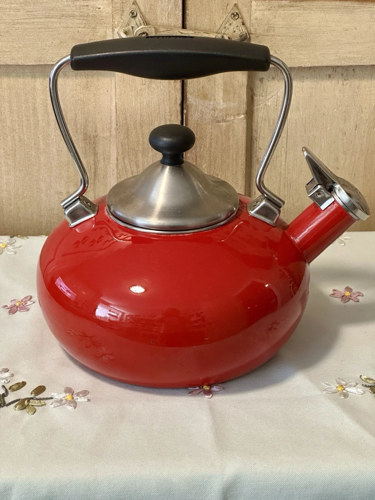 Chantal Whistling Tea Kettle Teapot Red Enamel