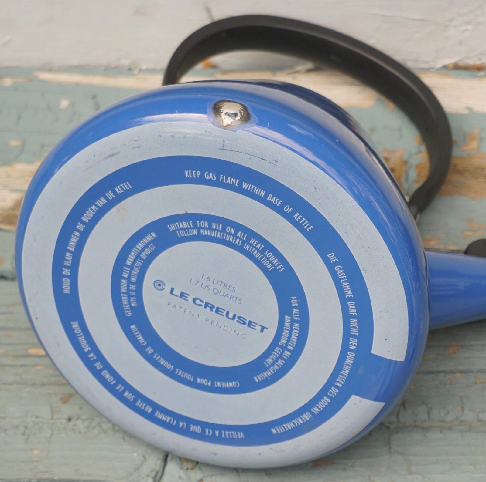 Le Creuset Kone Kettle Tea Pot Whistling 1.6L 1.7 Qt Blue Enamel Vintage Kitchen