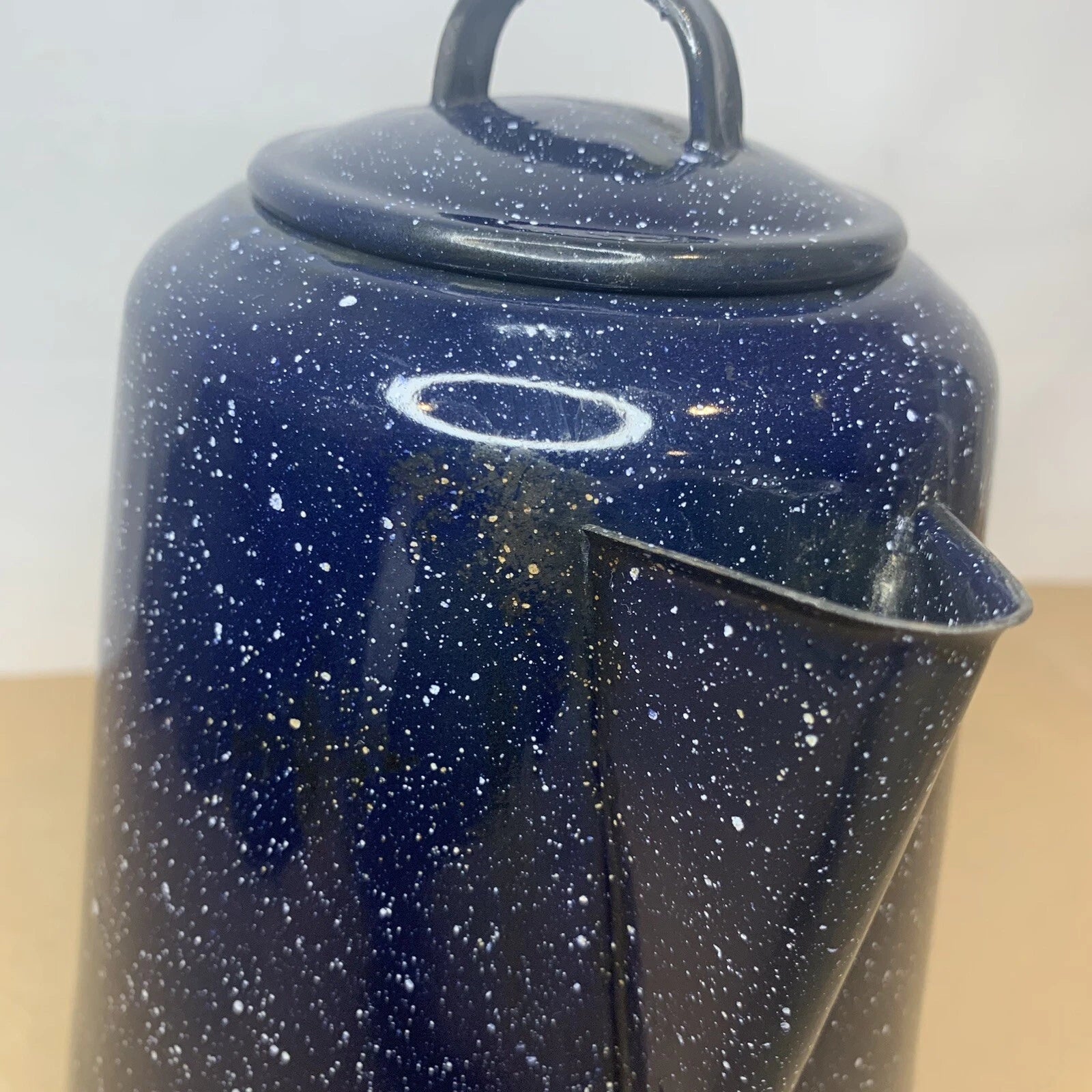 Vintage Enamelware Coffee Tea Pot Kettle & 7 Cups Blue & White Speckled