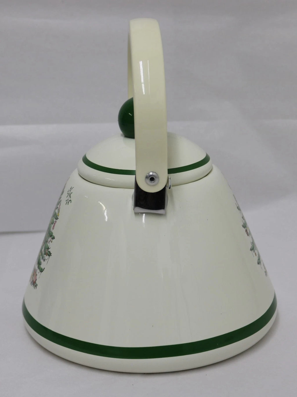 Spode Christmas Tree 2.2 Quart Whistling Tea Kettle - Porcelain Enamel on Steel