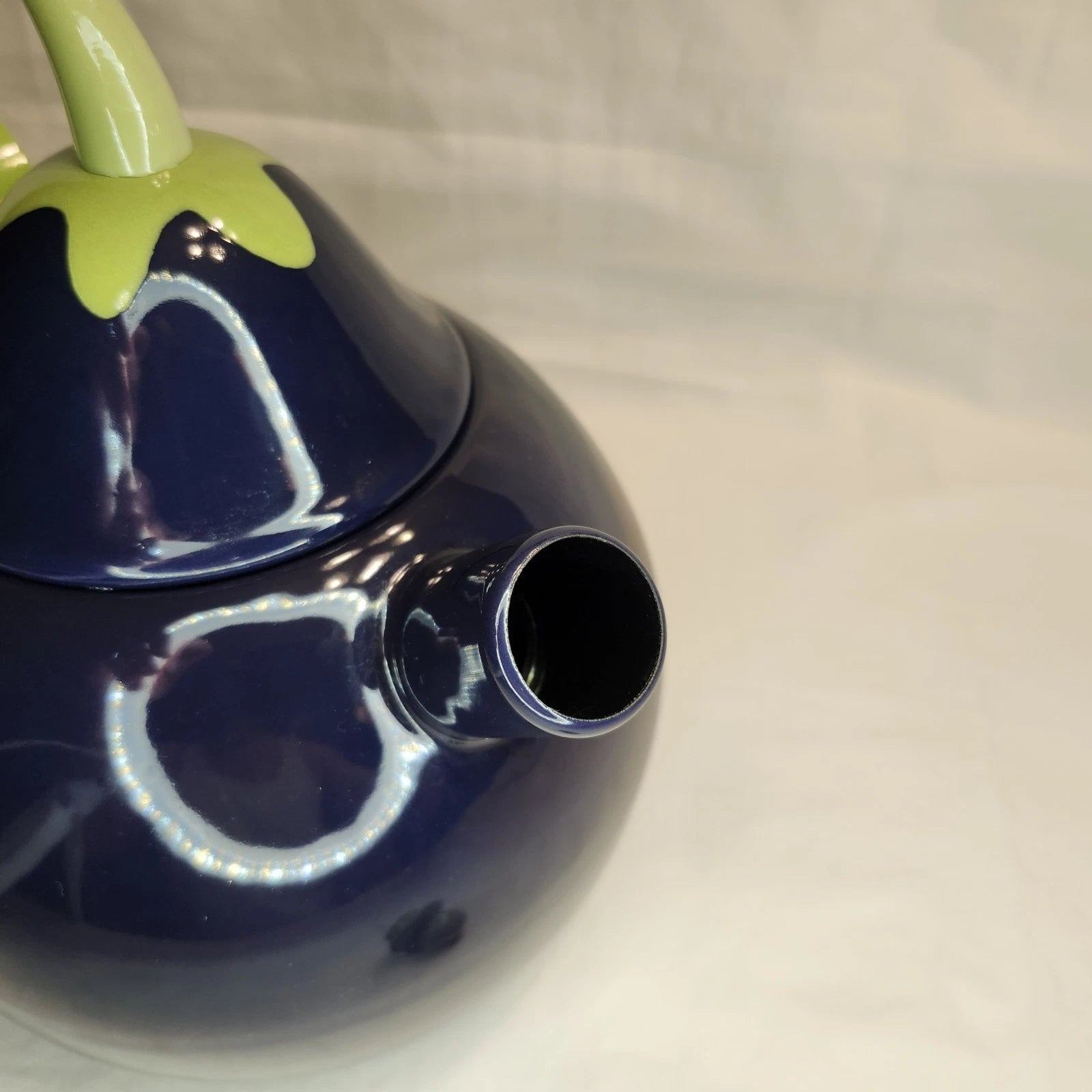 VTG Copco Eggplant Enamel Tea Kettle Teapot Blue Green~Lid & Spout~ PRETTY!!