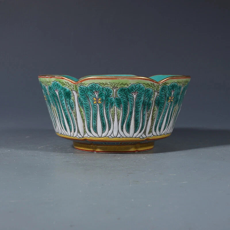 Chinese Pastel Porcelain Hand-Paintde Exquisite Chinese Cabbage Bowl Enamel