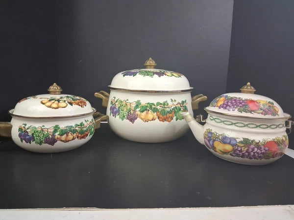 Vtg Lot Enamel Cookware Pots Tabletops Unlimited Cornucopia Teapot Brass Handles
