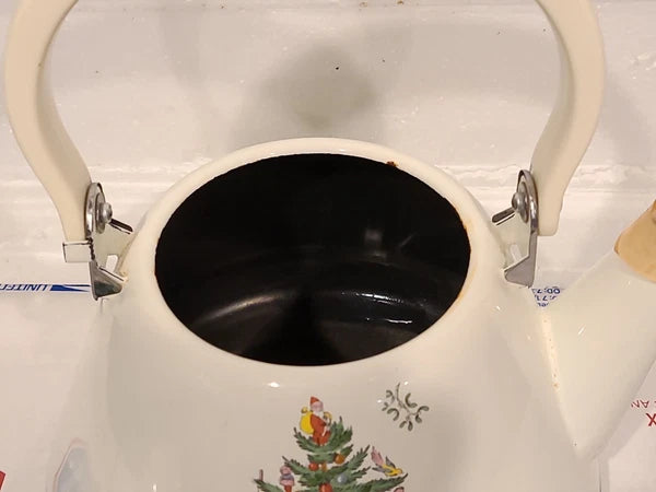 Spode Christmas Tree 2.5 QT Tea Kettle Teapot Porcelain Enamel on Steel