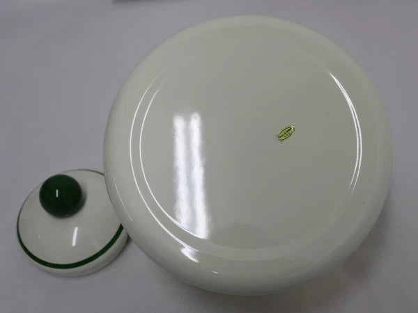 Spode Christmas Tree 2.2 Quart Whistling Tea Kettle - Porcelain Enamel on Steel