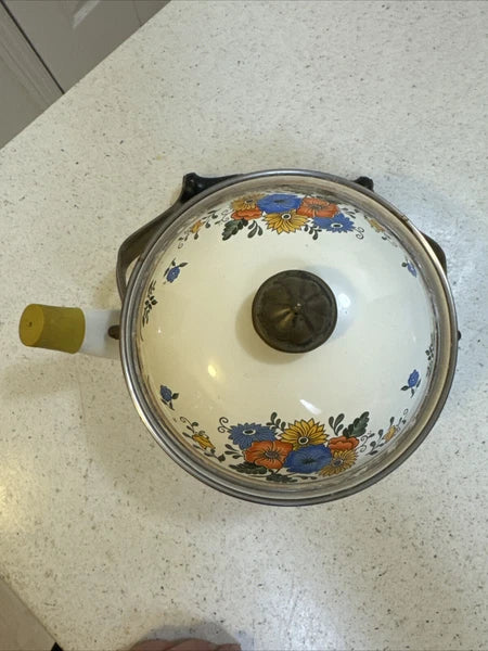 Gailstyn-Sutton Tea Pot Kettle Enamel Jardine Collection MCM Floral 1981 Japan