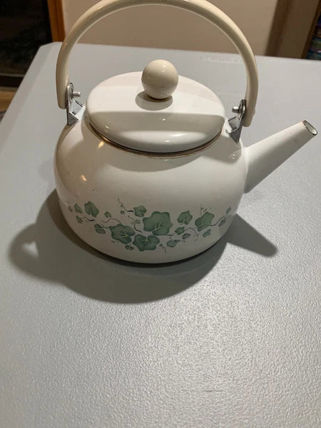 Vintage Callaway Green Ivy Enamel Teapot