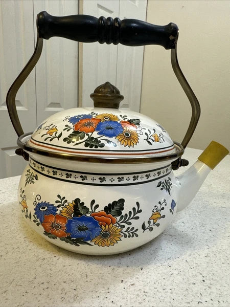 Gailstyn-Sutton Tea Pot Kettle Enamel Jardine Collection MCM Floral 1981 Japan