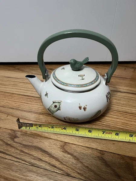 Pfaltzgraff Naturewood Metal Porcelain Enamel Tea Pot Kettle -display only