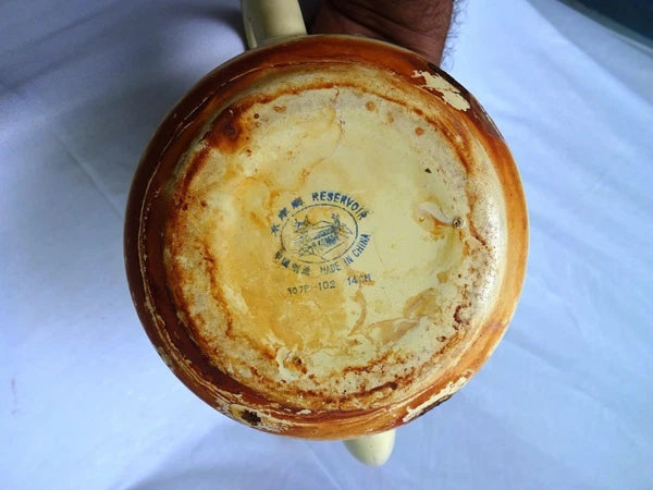 VINTAGE TEA POT ENAMELWARE COLLECTIBLES KITCHENWARE WITH LID MADE CHINA COOKWARE