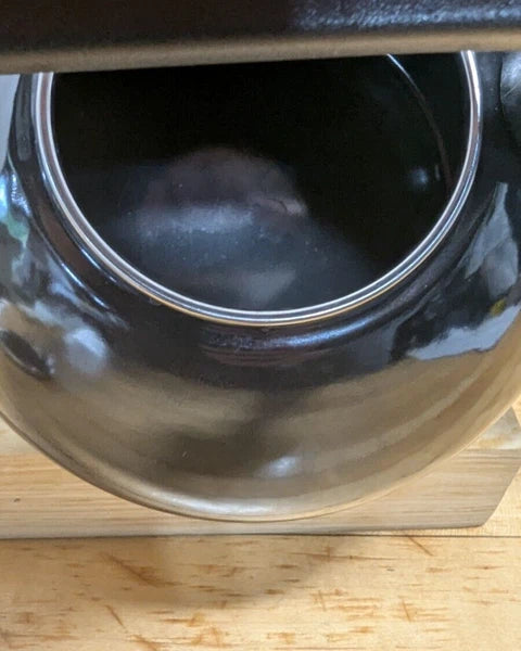 KitchenAid 1.5 Quart Porcelain Enamel Black Whistling Tea kettle